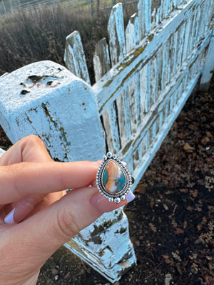 Oyster Turquoise Ring