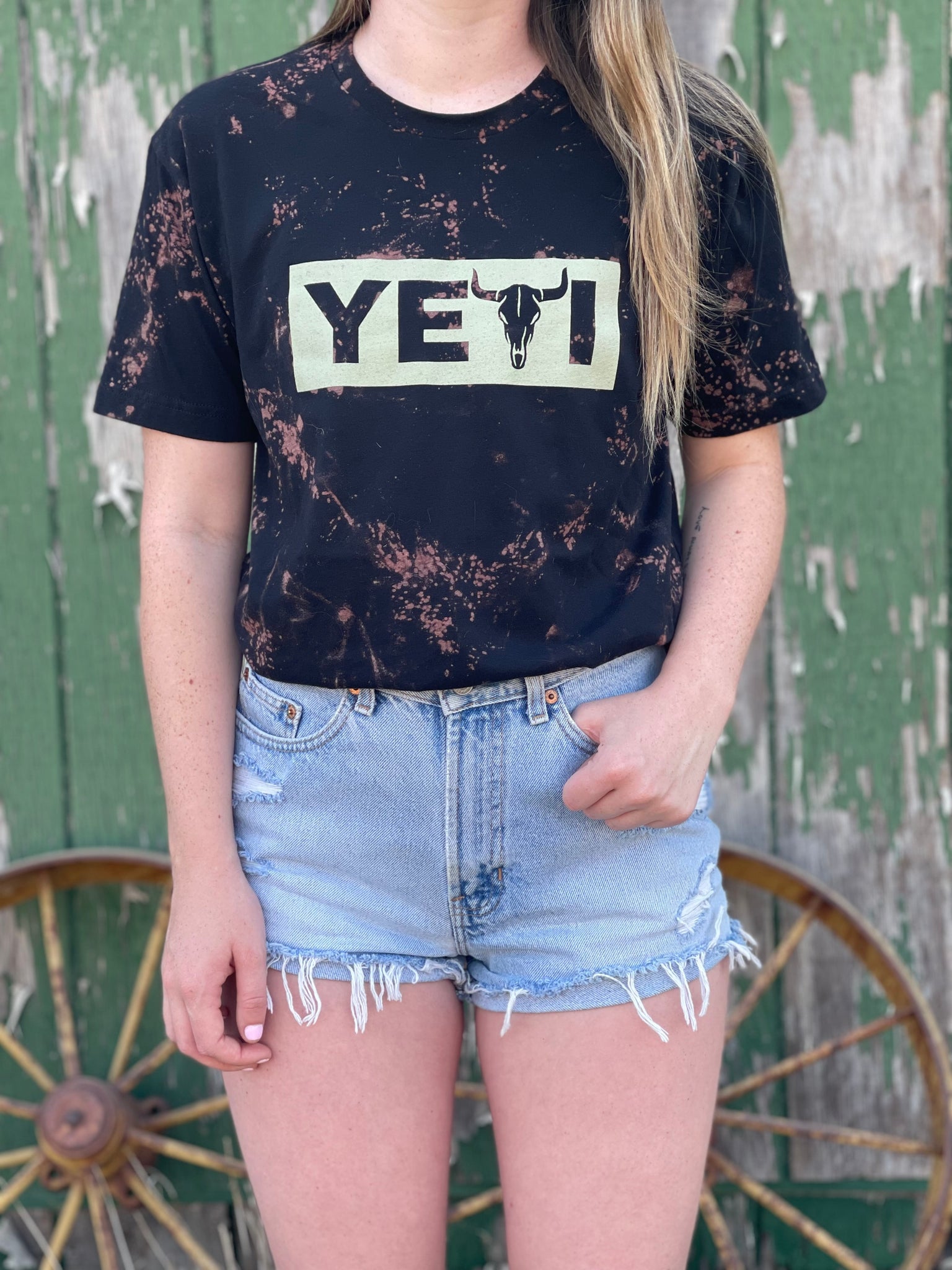 Yeti Steer Head Tee